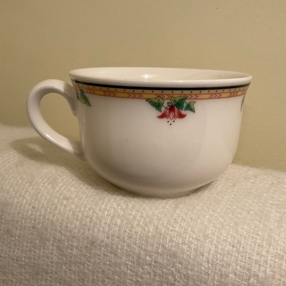 Villeroy & Boch Luxembourg Adriana 1748 Tea Cup